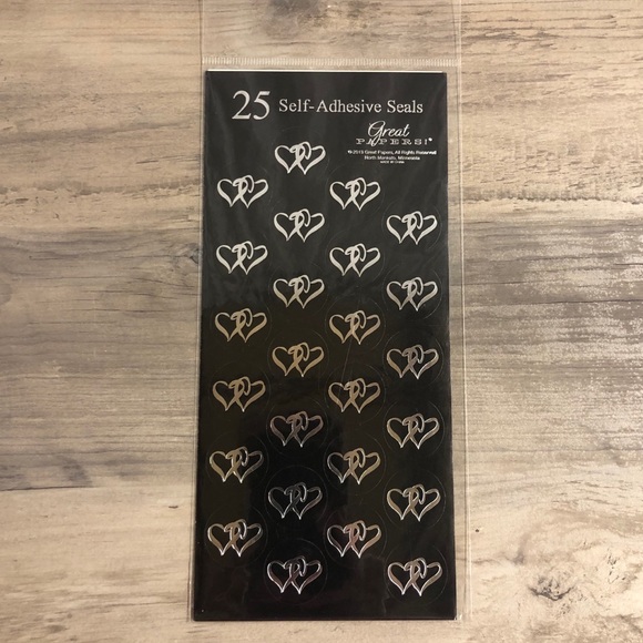 100 Self Adhesive Seals - Picture 3 of 7